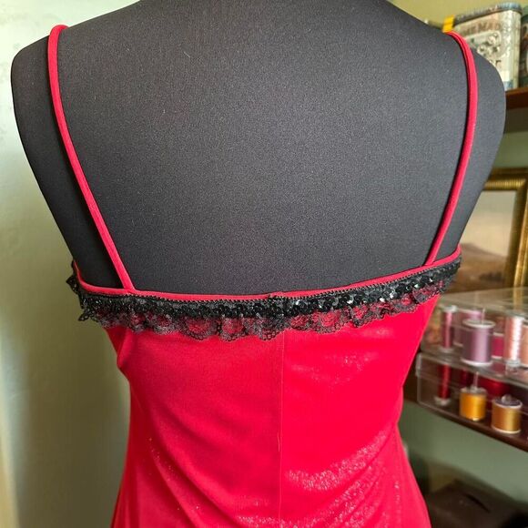 Vintage Red Glitter Slip Dress w/ Black Lace Trim – Size M - Glam Goth - Picture 4 of 8